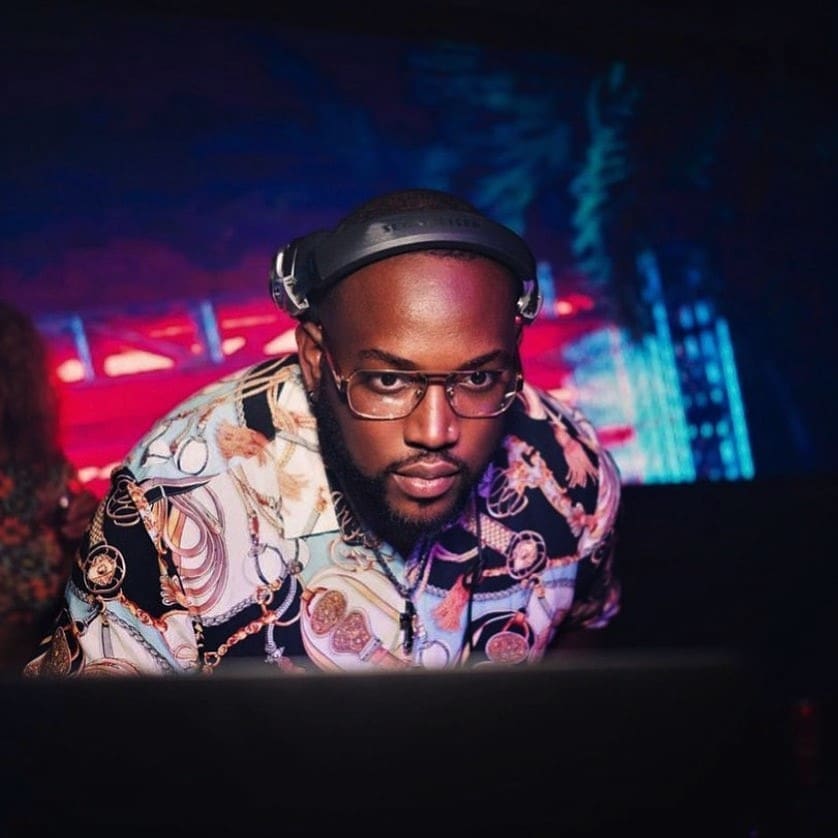 Teddy, DJ T-Y concentré